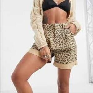 We The Free People Dogtown Cheetah Print Cutoff High Rise Shorts Size 24 NWT